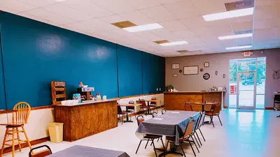 The Owl's Nest Cafe