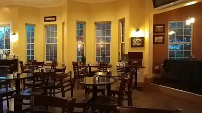 Uncle Mike's Bistro