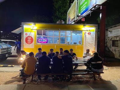 Yalla Burgers & Wings Halal (Red River)