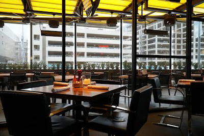 Doc B's Restaurant + Bar