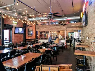 Cadillac Pizza Pub