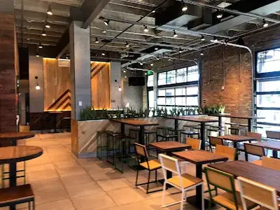 Shake Shack The School Yard