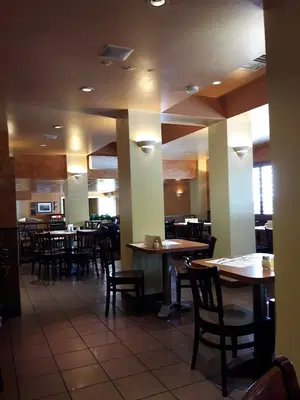 Tony's Pizza