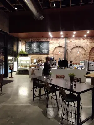 WB’s Eatery