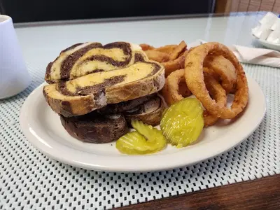 Lee's Diner