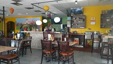 Phở Saigon Noodle House