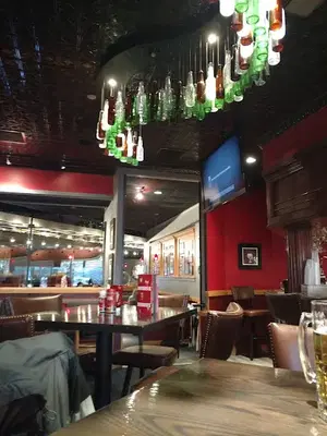 Red Robin Gourmet Burgers and Brews