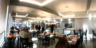 Délice Bakery & Café