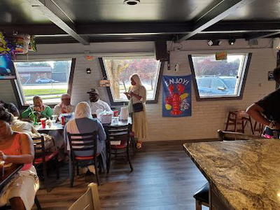 Jus Crab Bar & Grill