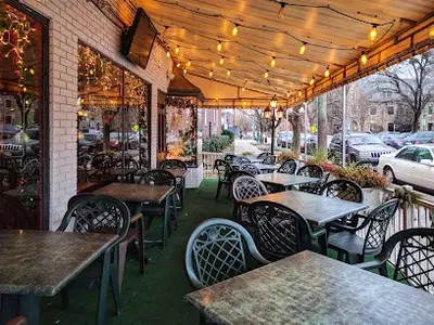 Kelly's Tavern