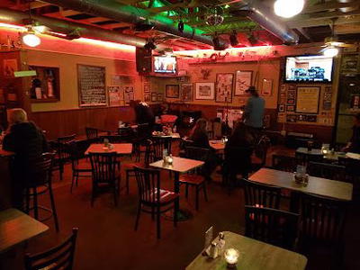 Poe's Pub