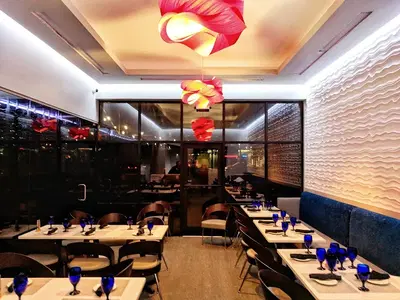 Off the Hook Seafood & Chophouse