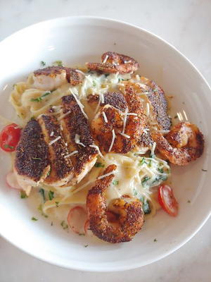 Honey's Bistro
