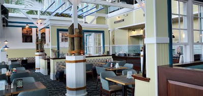 Hemingway's Restaurant & Bar Pilar