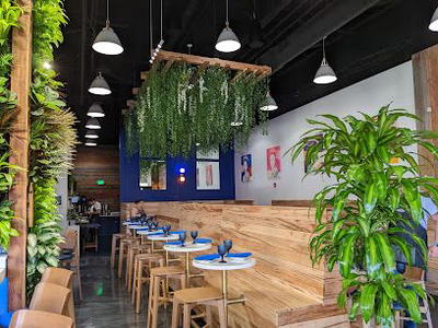 Elevenses Fresh Table & Bar