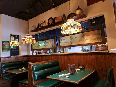 Kelly's Tavern