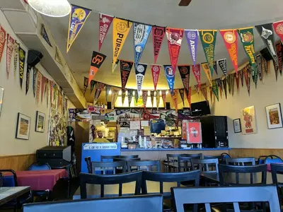 Bernie's Sub & Pizza Shop