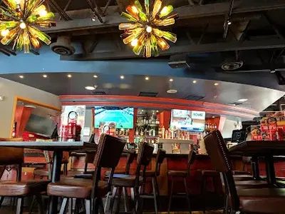 Red Robin Gourmet Burgers and Brews