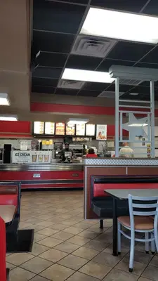 Hardee's