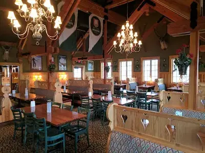 Gustav's Pub & Grill