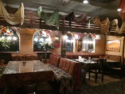 Petra House Traditional Mediterranean Food