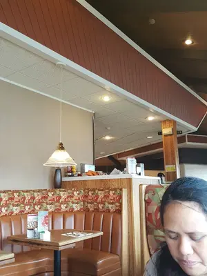Shari's Cafe and Pies