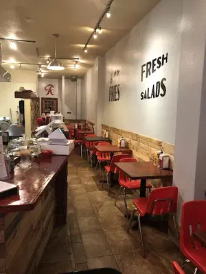 Pigfish Café