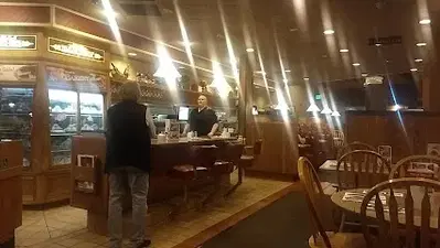 Shari's Cafe and Pies