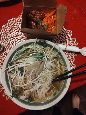 i5 Pho White Center