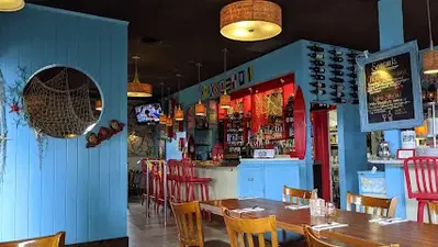 via Marina Wood Fired Pizza & Italian Cafe