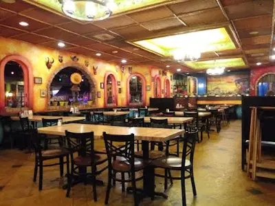 El Beso Restaurante & Cantina of Greenfield