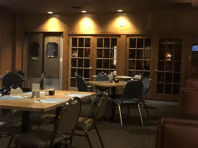 Fireside Restaurant & Lounge