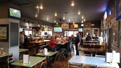 TomKen's Bar & Grill