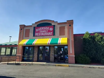 Riverside Family Restaurant 5