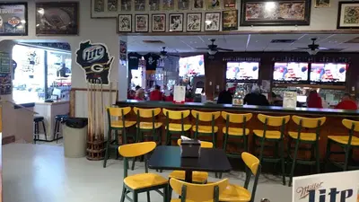DJ's Goalpost Sports Bar and Grill