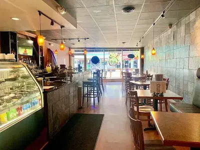 Su Plus Two Restaurant & Bar