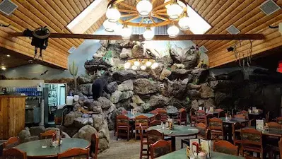 Boulder Junction Charcoal Grill