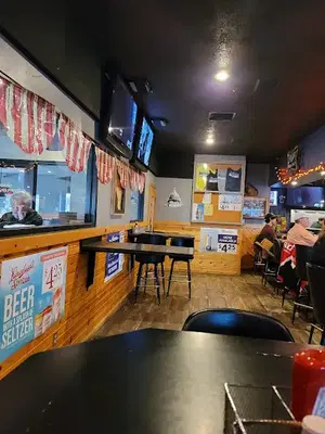 Monkeyshines Bar & Grill