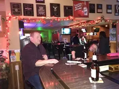 Mug-Z's Pub & Grille