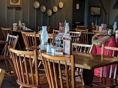 Cracker Barrel Old Country Store